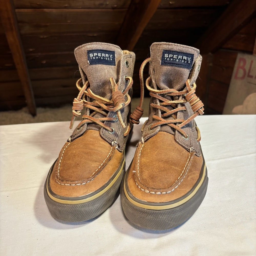 Sperry Men's Tan and Brown Boat Shoes